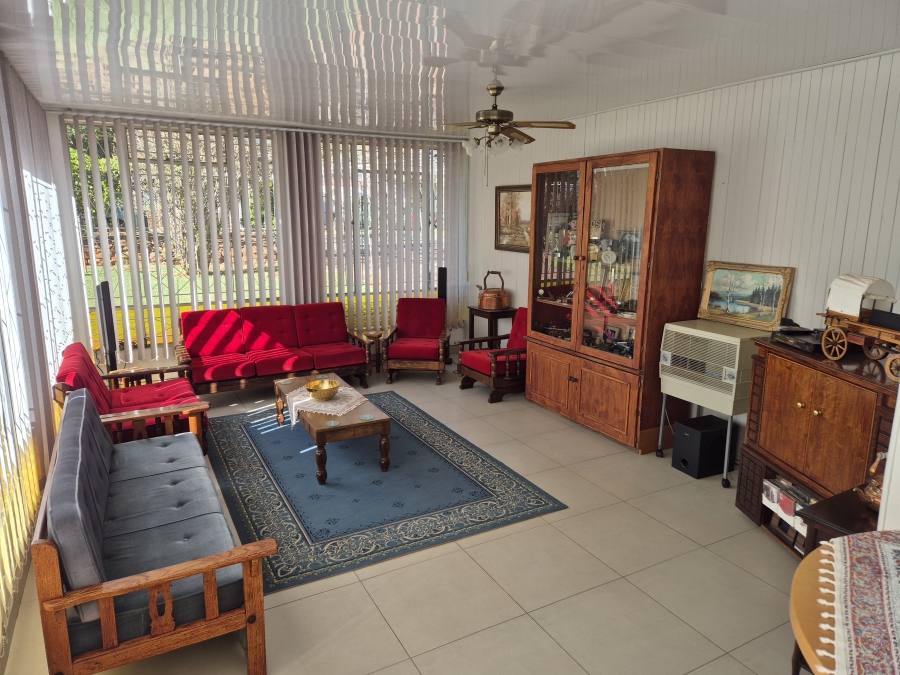 3 Bedroom Property for Sale in Flamwood North West